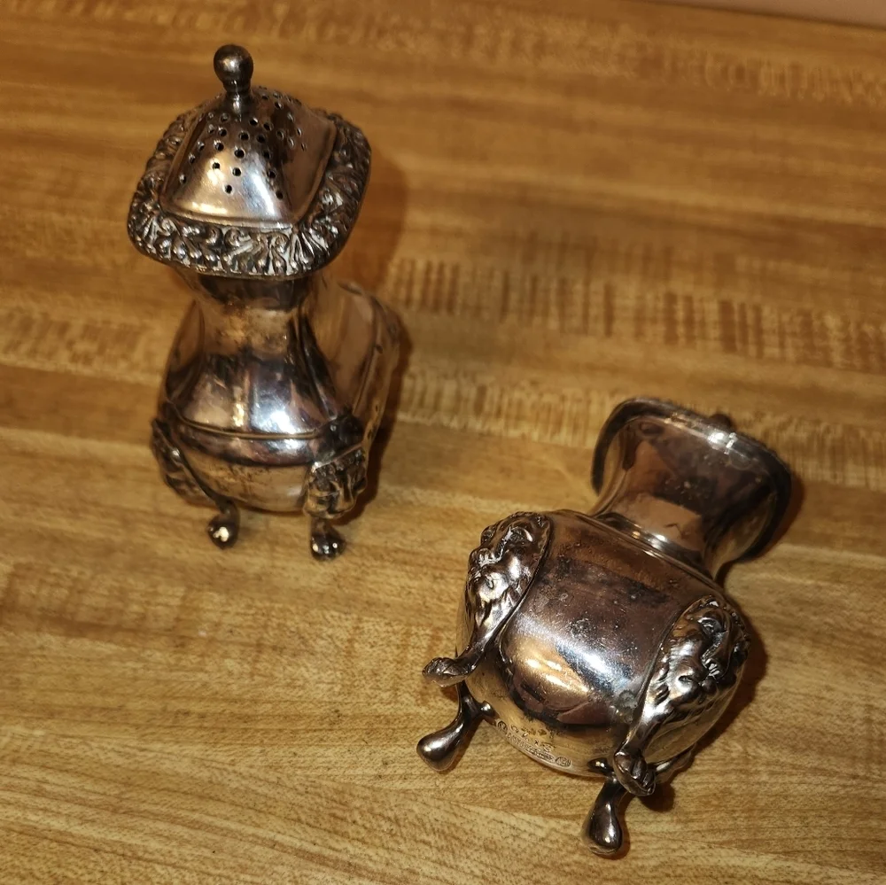 Vintage Silver Salt and Pepper Shakers Ellis barker lion head footed